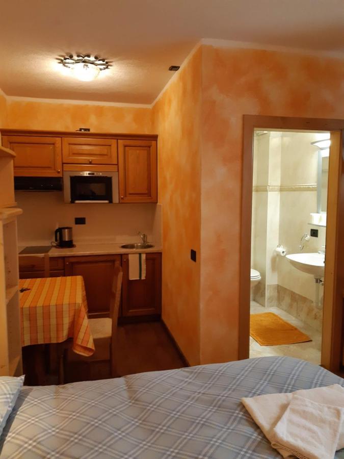Casa Anita Aparthotel Livigno Exterior photo