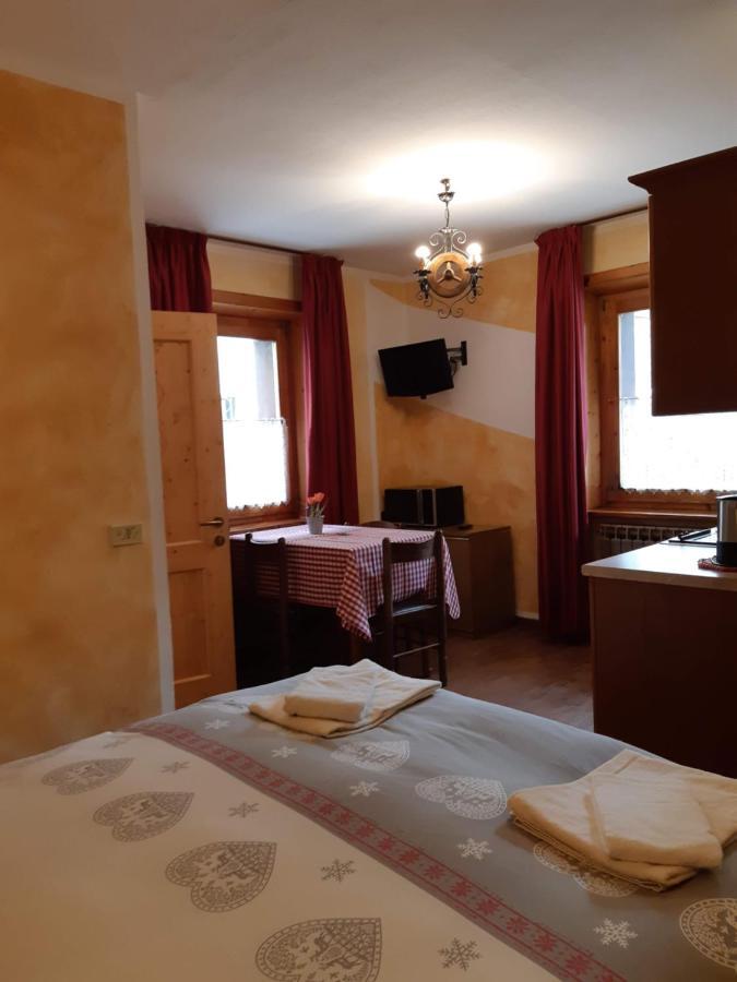 Casa Anita Aparthotel Livigno Exterior photo