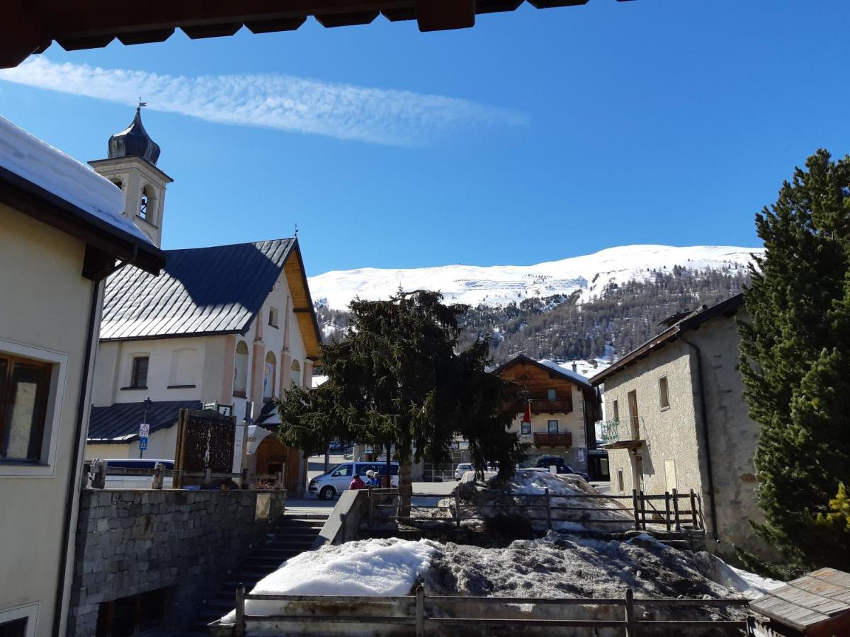 Casa Anita Aparthotel Livigno Exterior photo