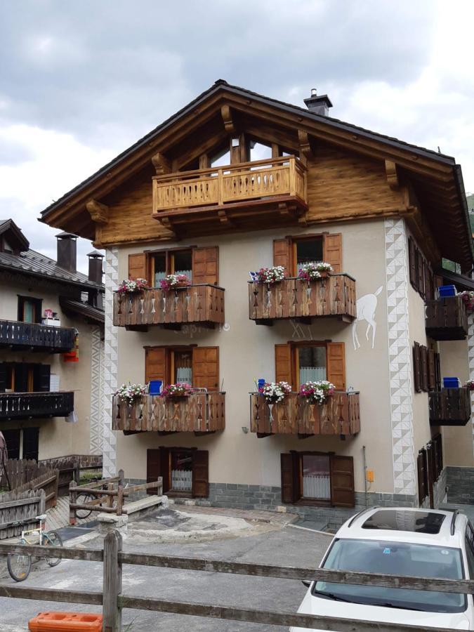 Casa Anita Aparthotel Livigno Exterior photo