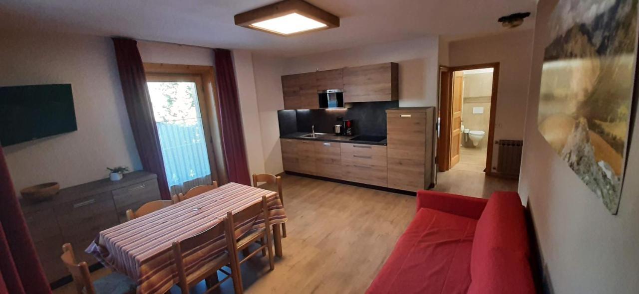 Casa Anita Aparthotel Livigno Exterior photo