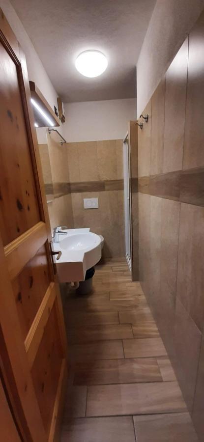 Casa Anita Aparthotel Livigno Exterior photo